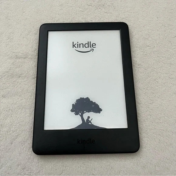 Amazon Kindle Black E-Reader 10th Gen - Picture 3 of 16
